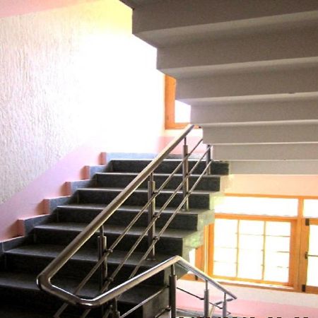 Hotel Grand City Heart Srinagar  Ngoại thất bức ảnh