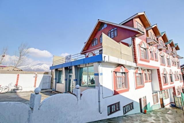 Hotel Grand City Heart Srinagar  Ngoại thất bức ảnh