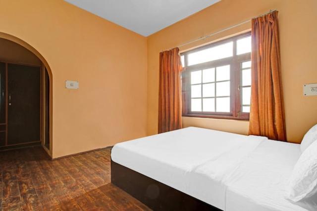 Hotel Grand City Heart Srinagar  Ngoại thất bức ảnh